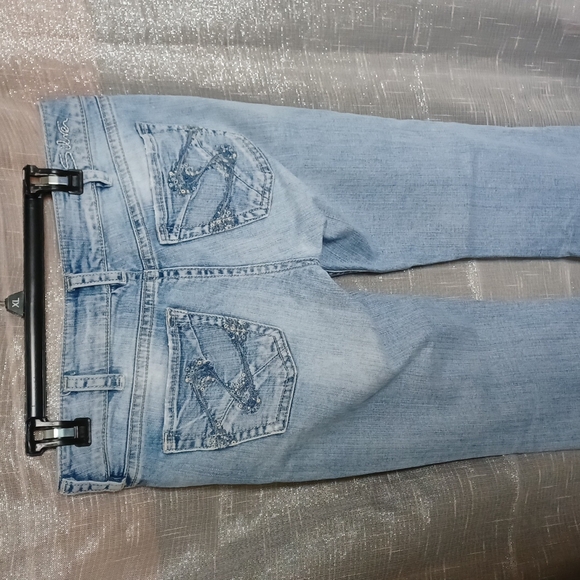 Silver Jeans size 31 boot cut, 32" length - Picture 1 of 8
